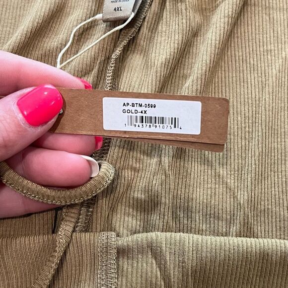 NWT Skims Soft Lounge Sleep Pant Gold Size 4X - Picture 3 of 8